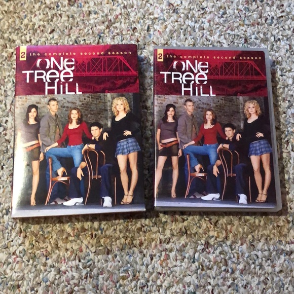 One Tree Hill - Complete 1st and 2nd season on DVD - Picture 4 of 5